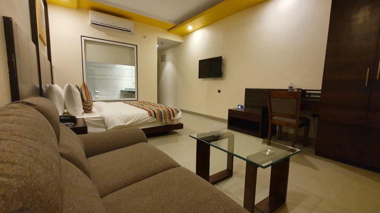 Regenta Central North Goa, Arpora Zewnętrze zdjęcie