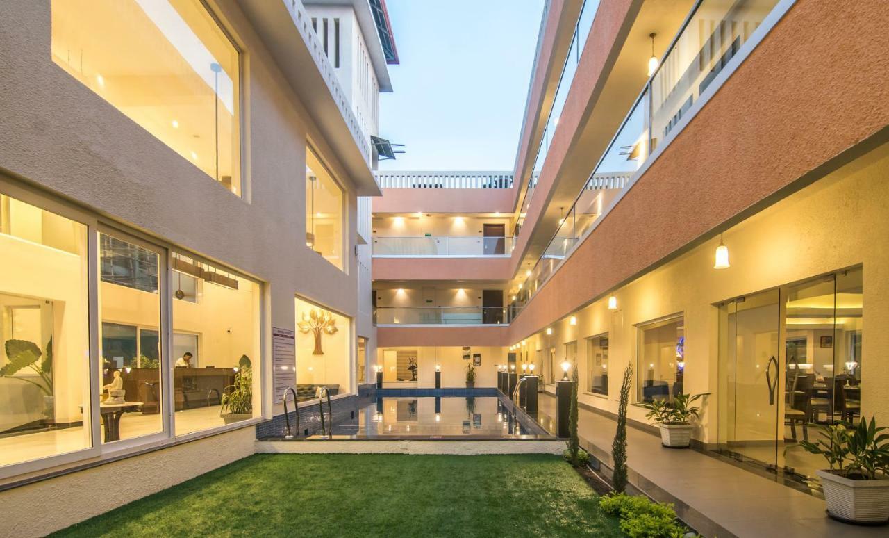 Regenta Central North Goa, Arpora Zewnętrze zdjęcie